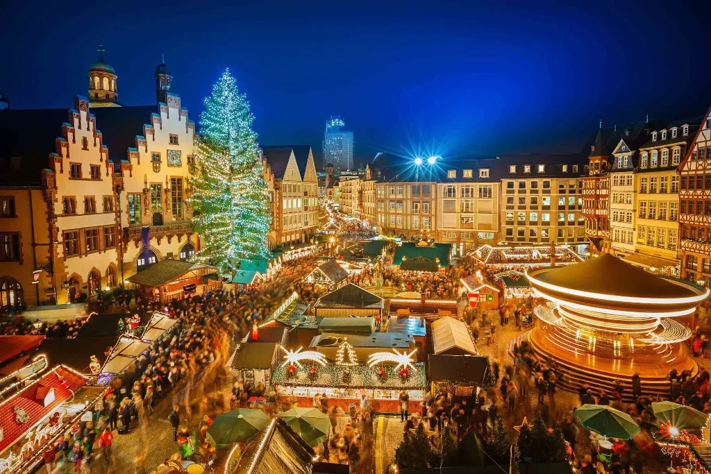 WIN A BRUGES CHRISTMAS MARKET TRIP FOR TWO